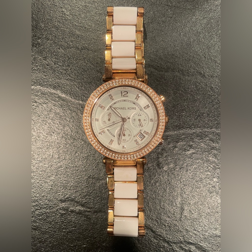 Rose gold sparkle watch